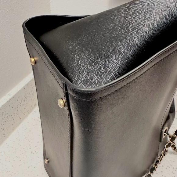 #113 - Chanel Deauville Tote Studded Caviar! - Picture 6 of 16